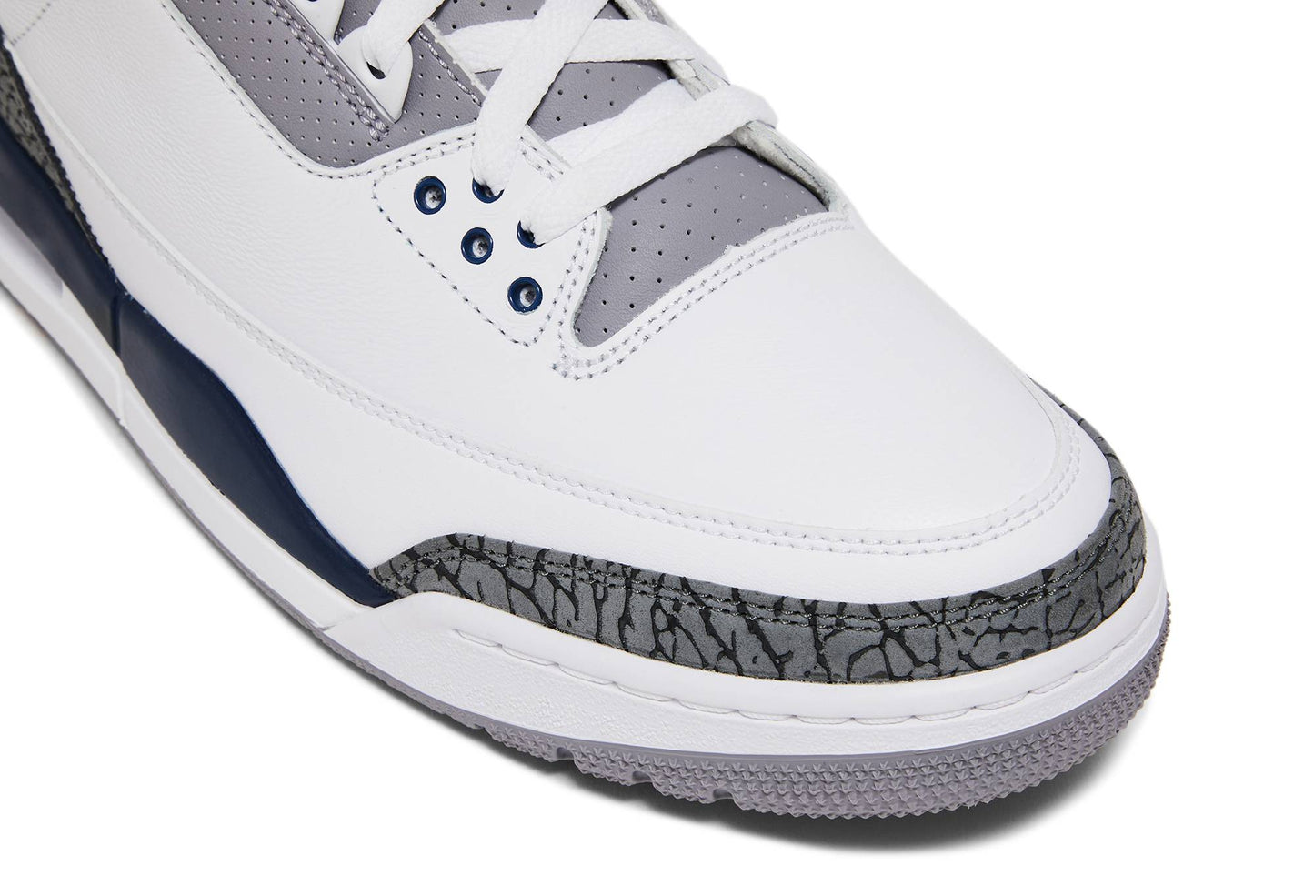 Air Jordan 3 Retro 'Midnight Navy' CT8532-140
