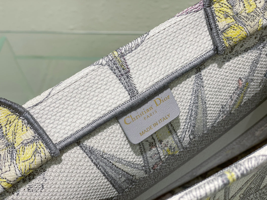 Dior Vintage Floral and Star Embroidered Canvas Top Handle Tote Bag