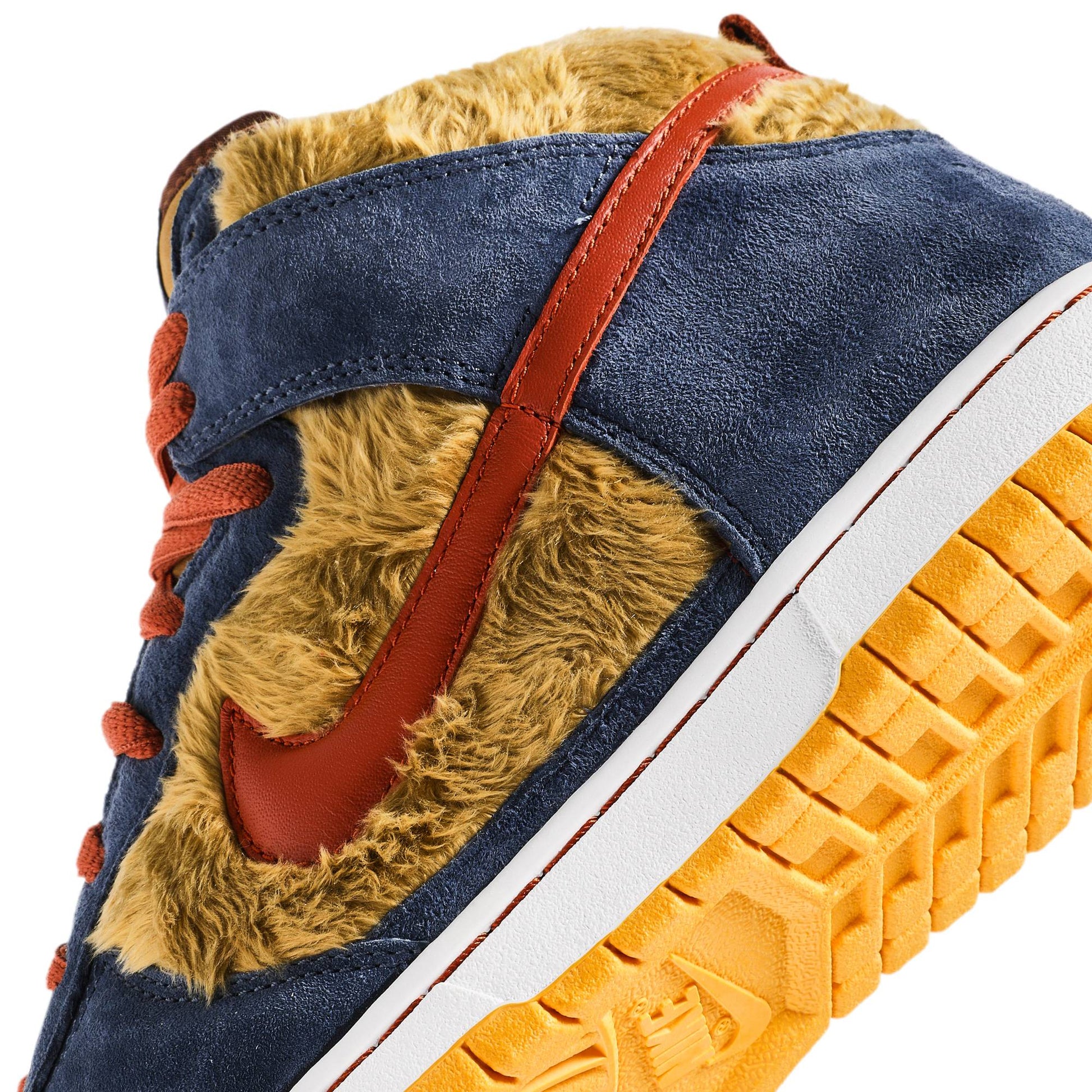 Nike SB Dunk High PRM Papa Bears 313171-781