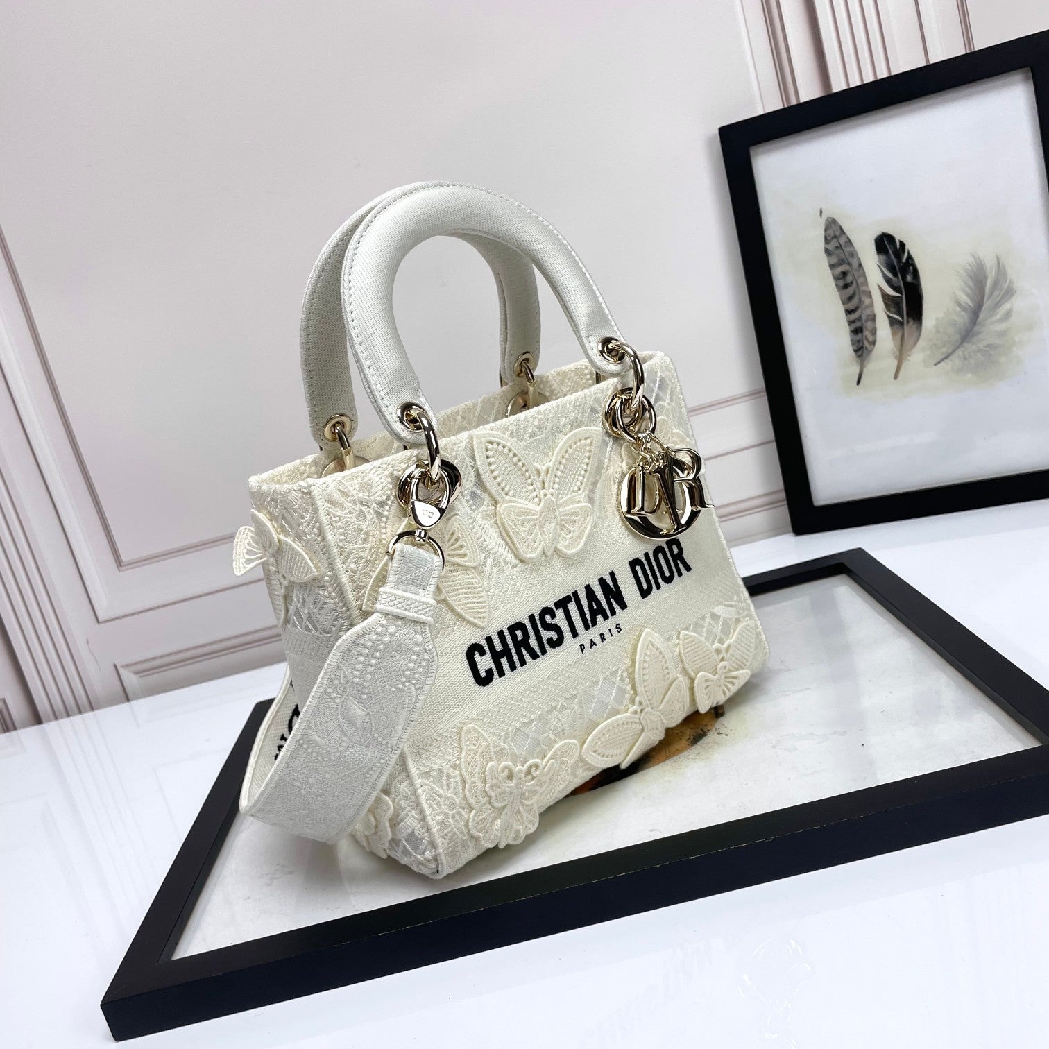 Christian Dior White Lady D-Lite Handbag with Butterfly Embroidery and Shoulder Strap