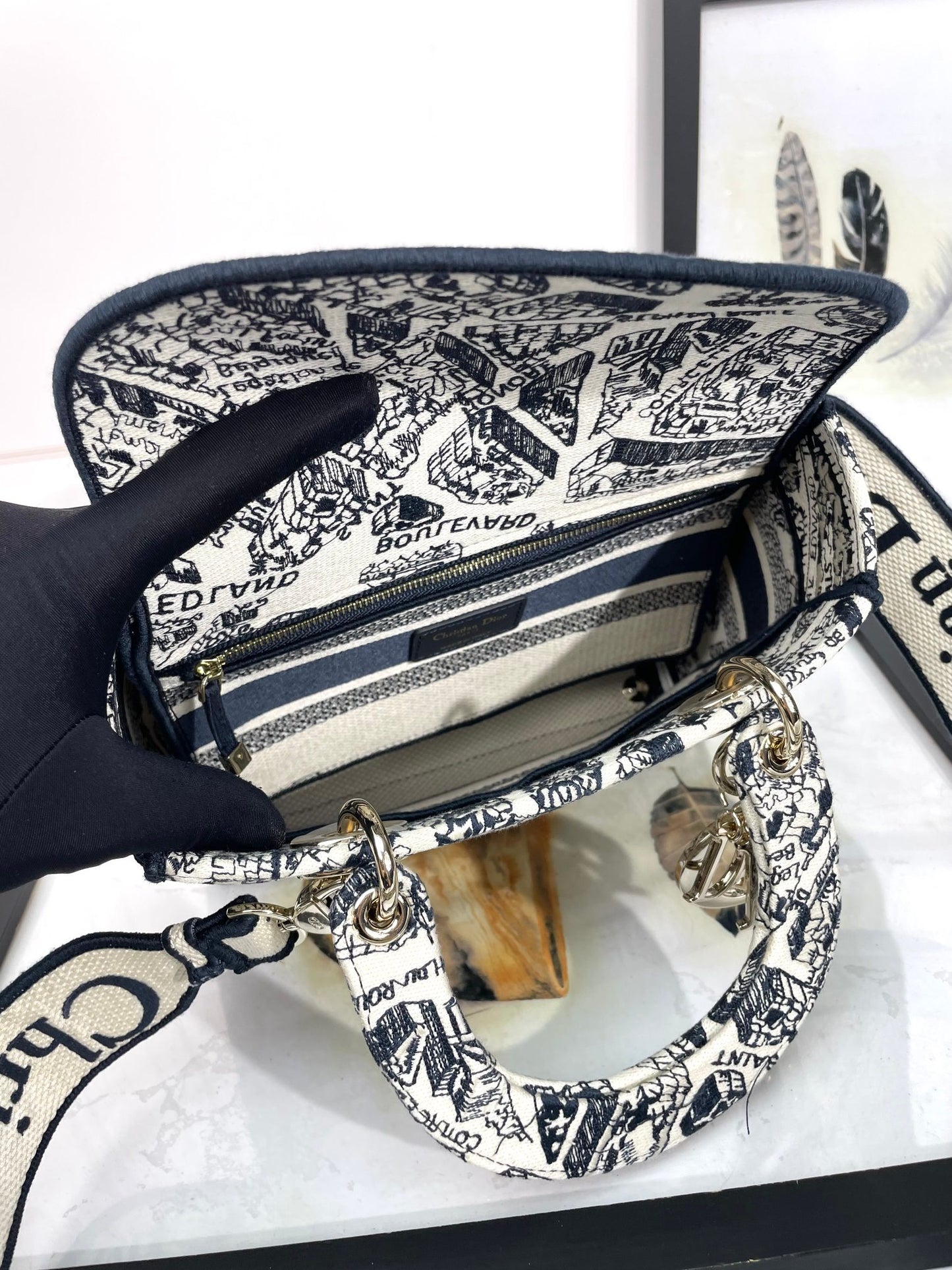 Christian Dior Lady D-Lite Bag Toile de Jouy Embroidery - Navy Blue & White