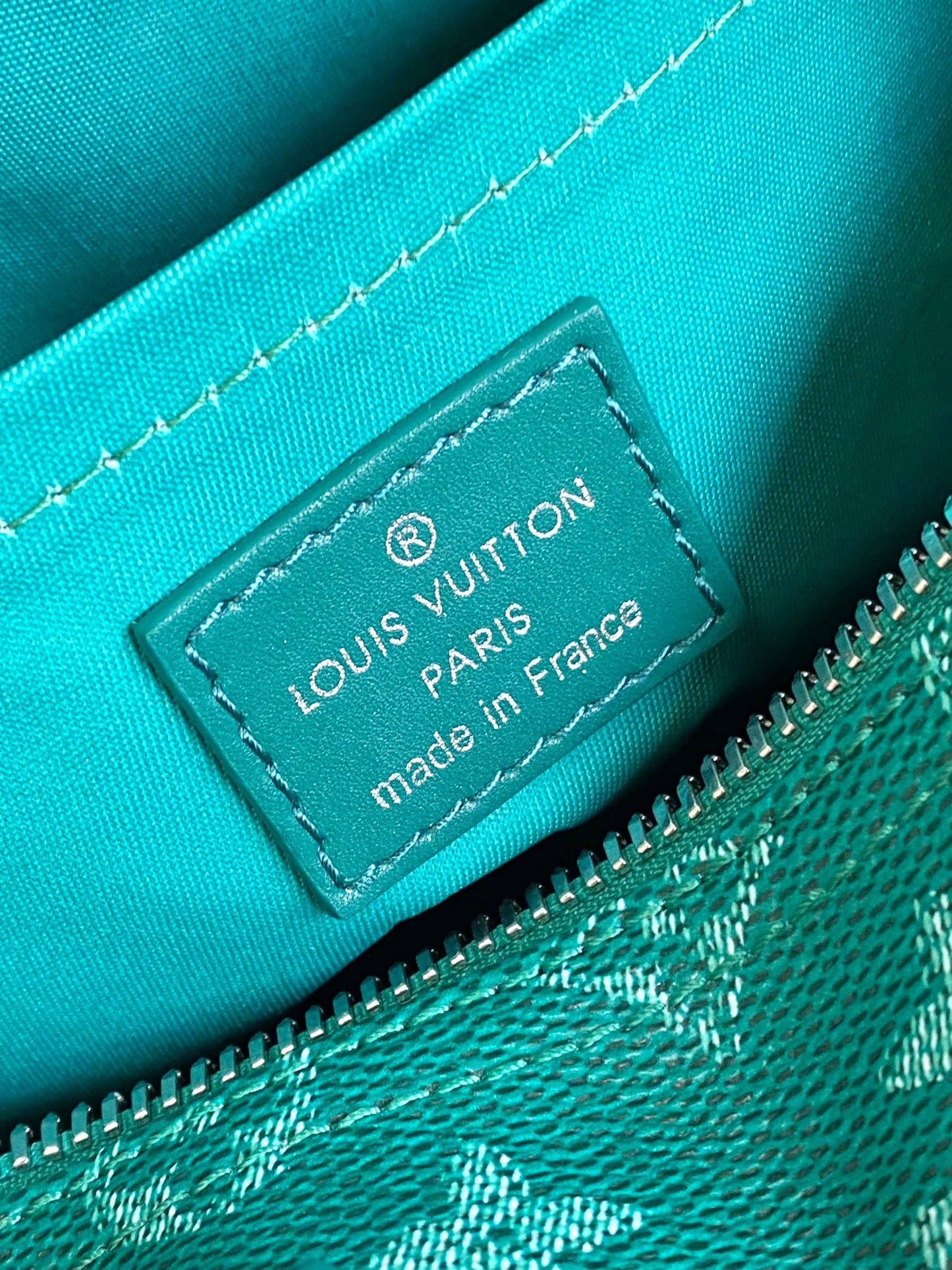 Louis Vuitton x Tyler, The Creator Keepall Bandoulière 25 Green Monogram Craggy