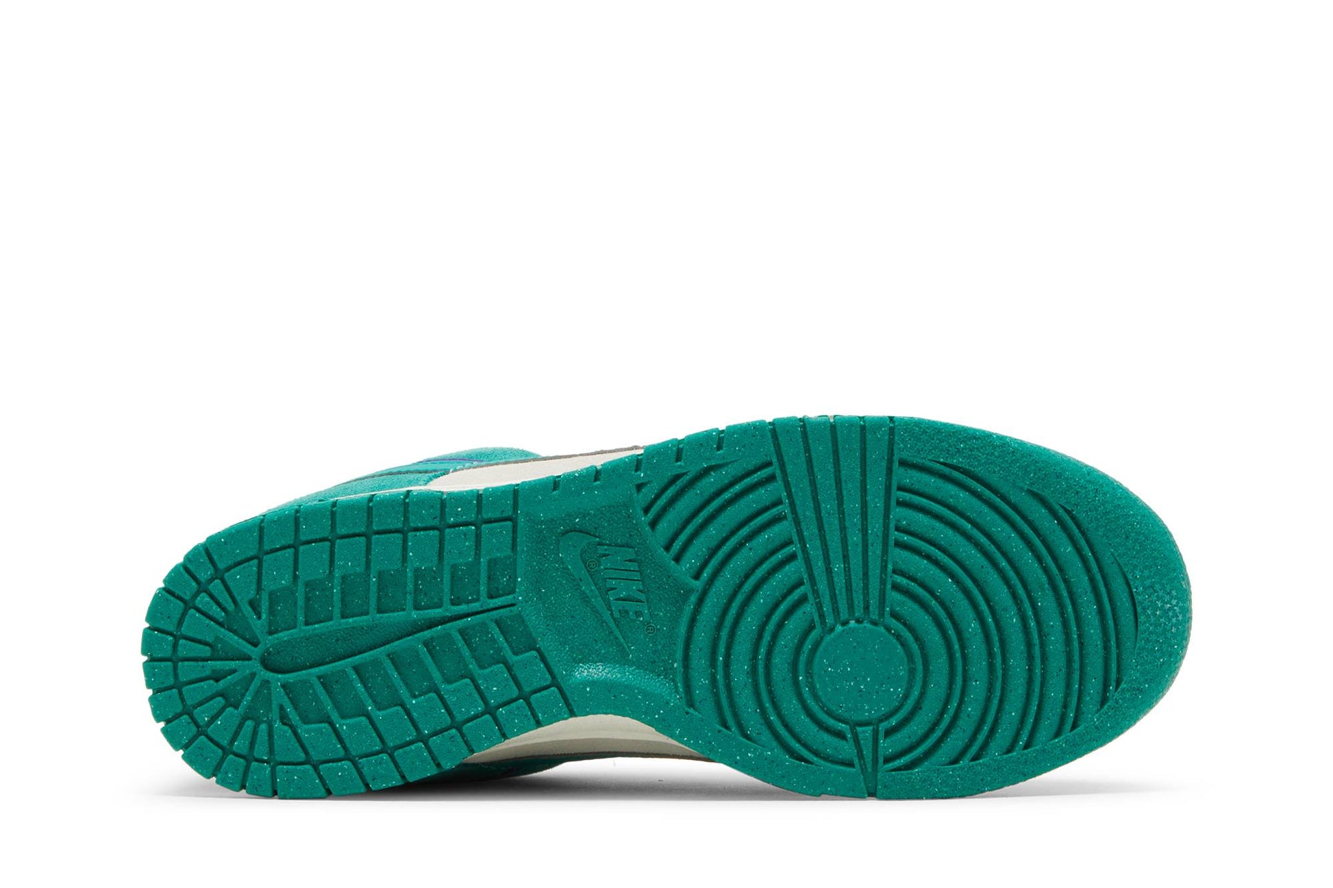 ( Women ) Nike Dunk Low SE '85' DO9457-101