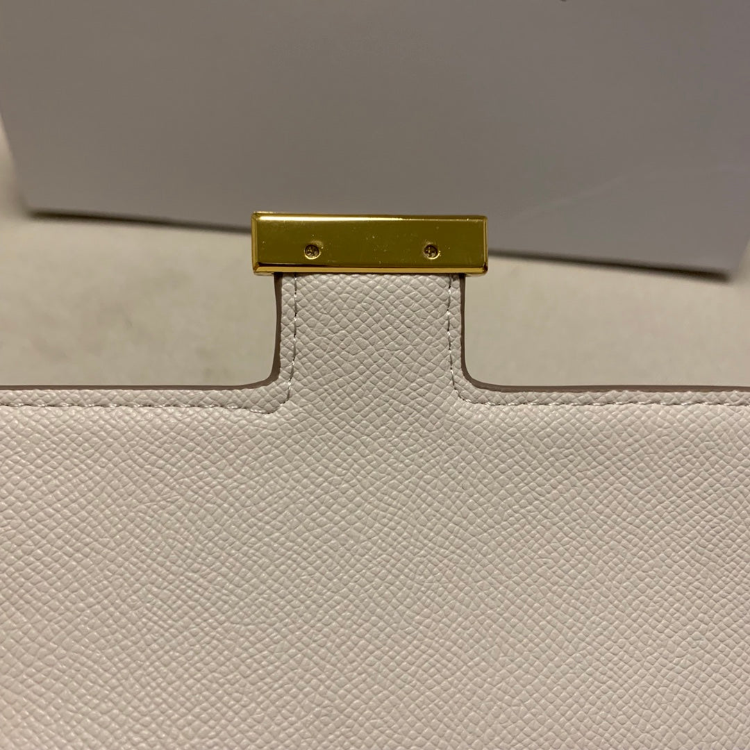 Elegant Cream Shoulder Bag with Gold H Clasp - Luxury Designer Style Crossbody