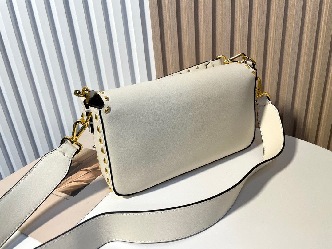 Luxury White Leather Shoulder Bag with Contrast Stitching and Gold Accents