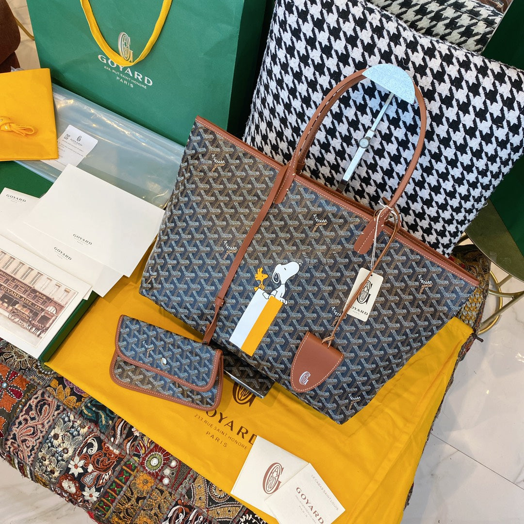 Gogy Classic Geometric Pattern Tote Bag with Cartoon Print and Pouch