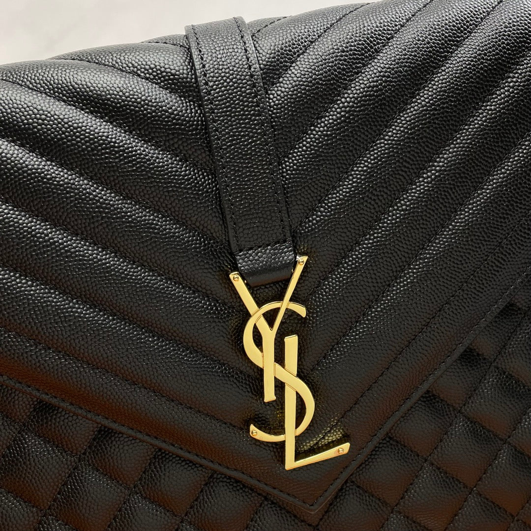 Saint Laurent Medium Envelope Bag in Quilted Leather - Black