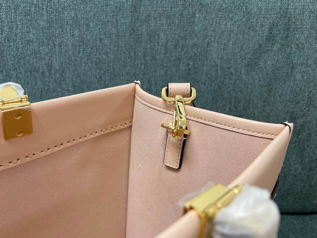 Fendi Sunshine Shopper Medium Pink Leather Tote Bag