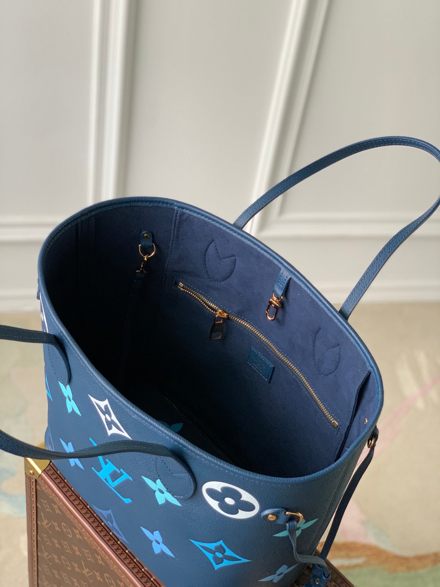 Louis Vuitton Neverfull MM Navy Monogram Empreinte Leather Tote Bag