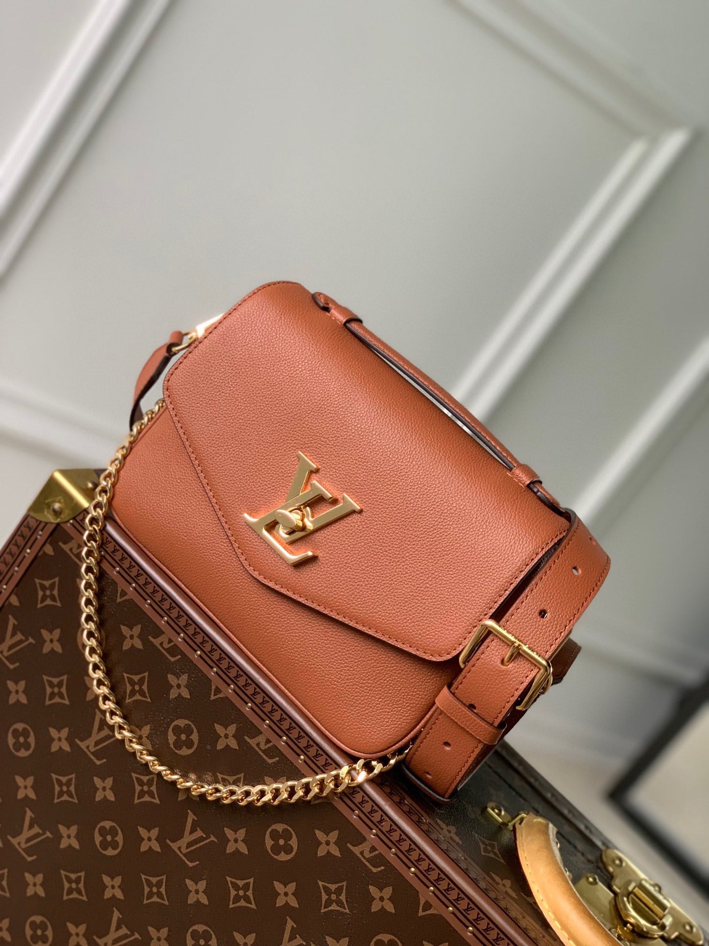 Louis Vuitton Lockme Tender Cognac Grained Calfskin Leather Crossbody Bag