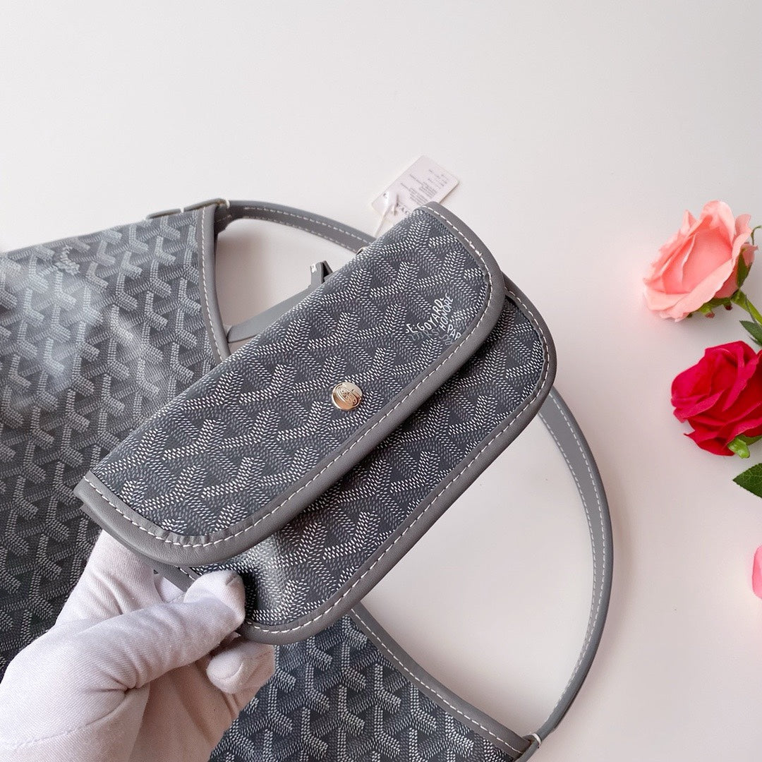 Gogy Classic Grey Chevron Pattern Canvas Hobo Bag with Single Handle